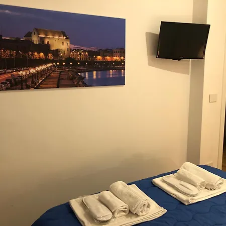 Apartment Garden View Salandra - Policlinico